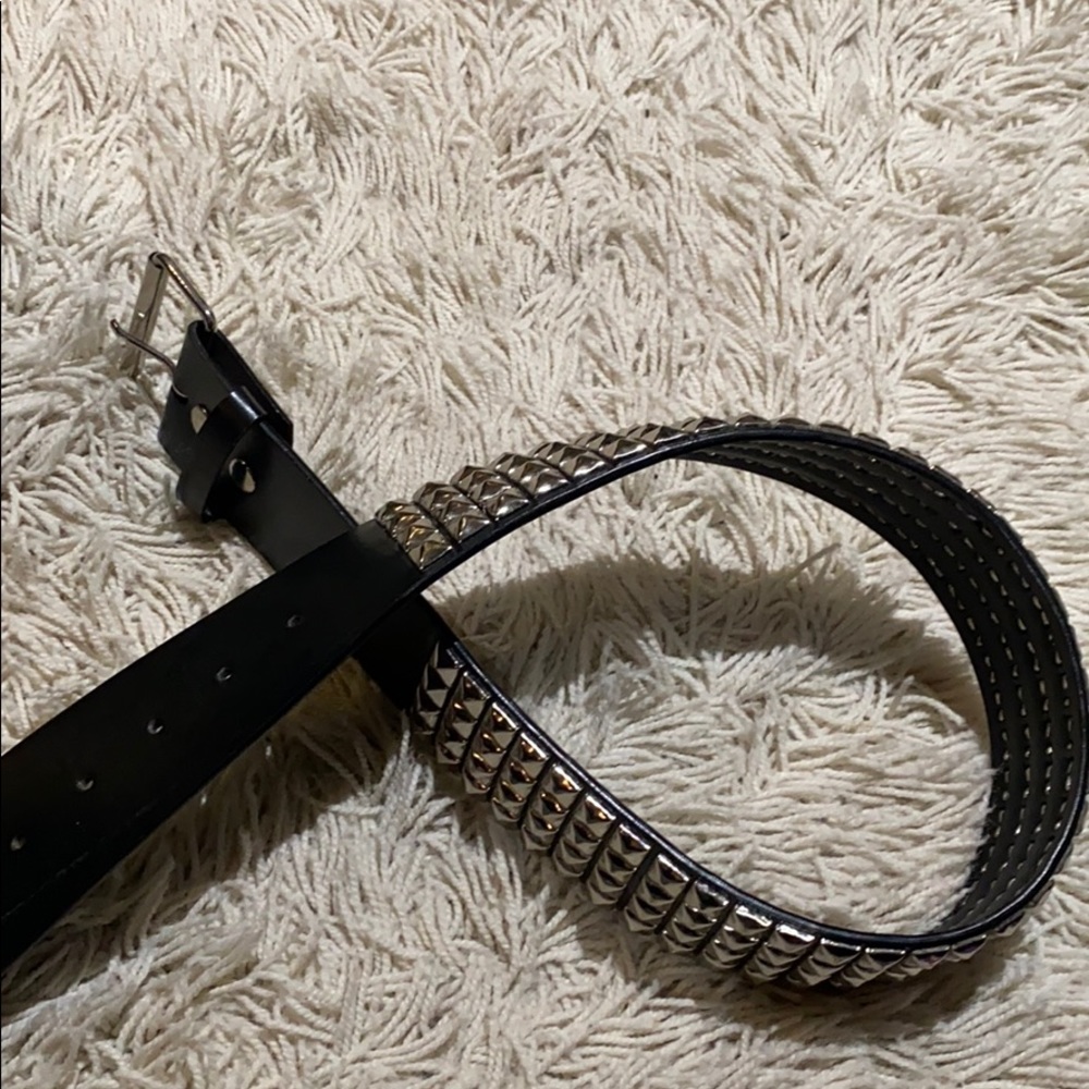 Studded belt